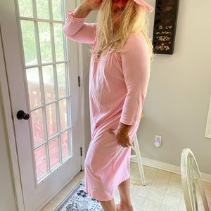 Beautiful Vintage Nightgown. Large 💕